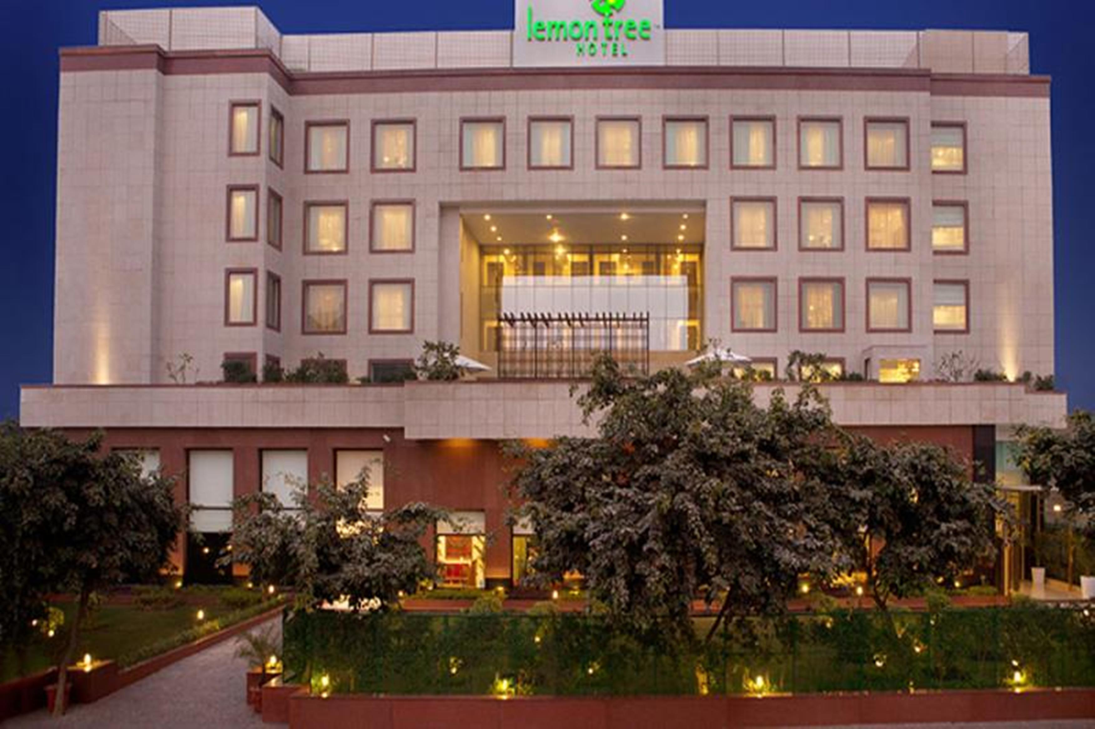 Lemon Tree Premier, Delhi Airport Hotel New Delhi Exterior photo